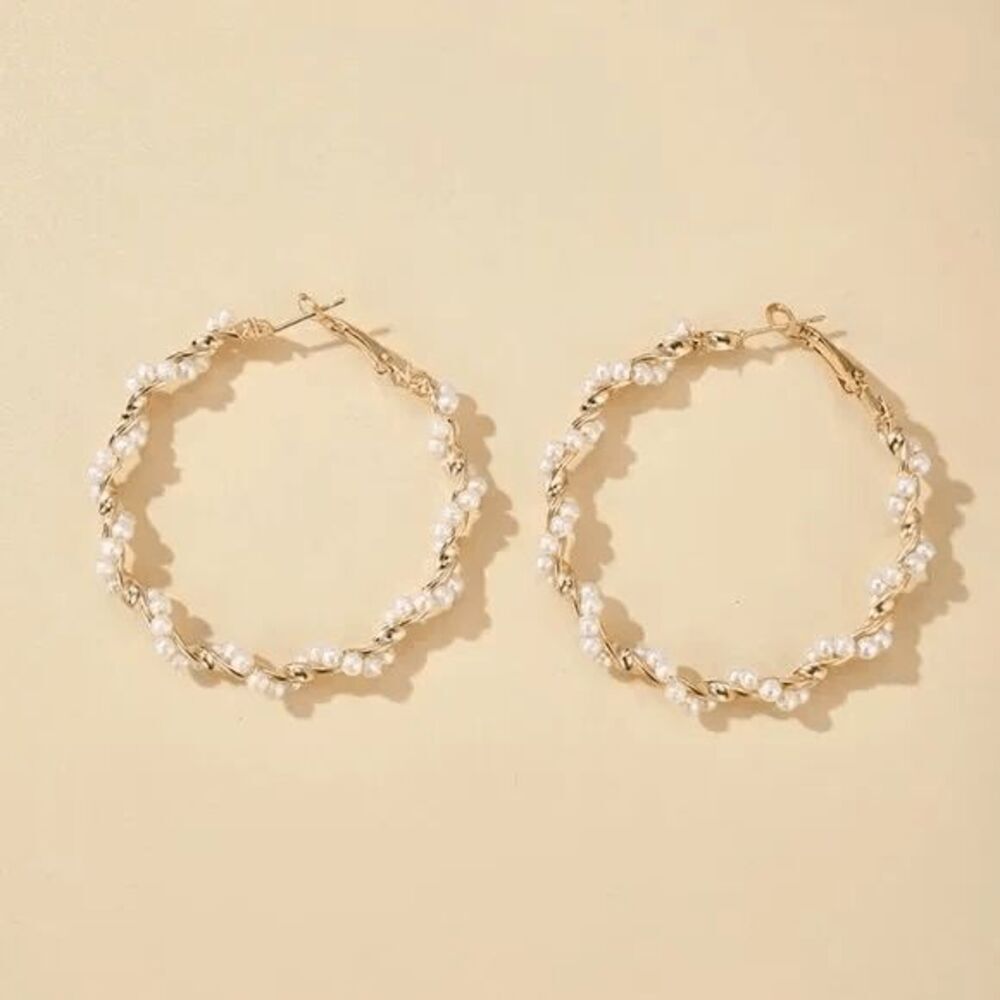 Ladies Fashion Pearl Wrapped Hoop Earrings - Picture 4 of 7
